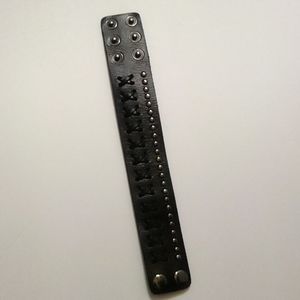 Black bracelet, adjustable